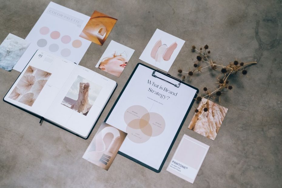 Moodboard de branding avec palette de couleurs pour créer un logo professionnel au Maroc