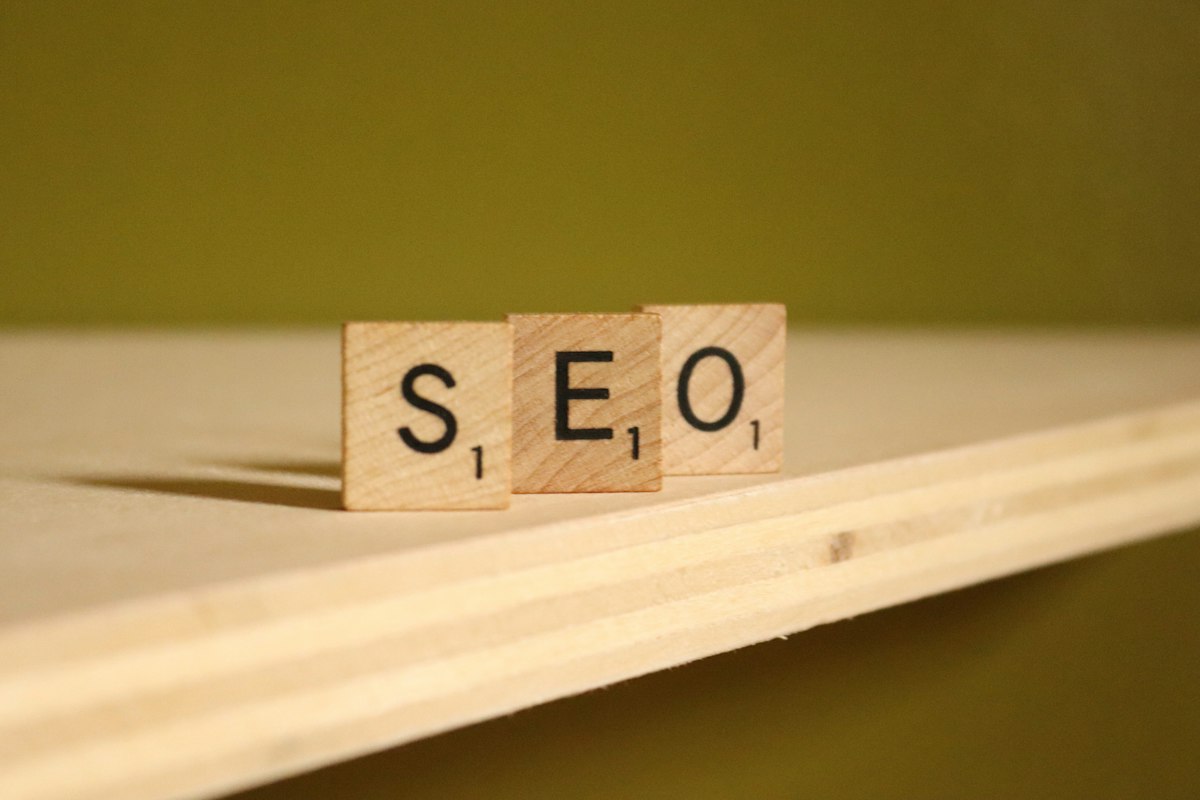 SEO local au Maroc : réussir sur Google Maps avec la fiche d’établissement Google
